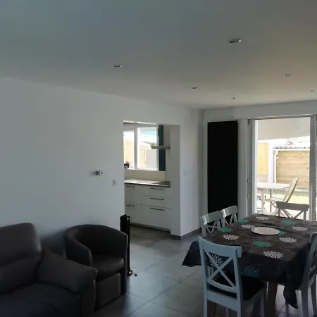 Maison Les Sables-d'olonne, 4 Pieces, 6 Personnes - Fr-1-385-19 Tatil Evi *